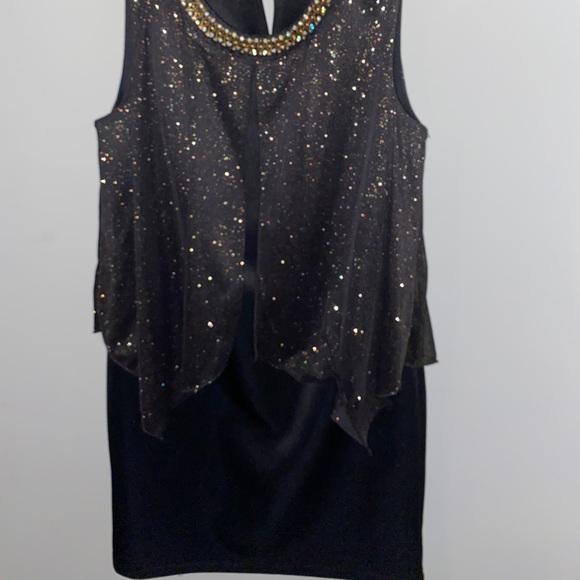 Dress - Picture 2 of 3